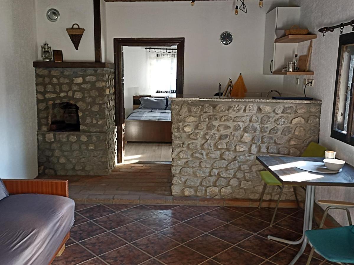 Poljoprivredno Turisticko Domacinstvo Deguric Appartement Valjevo Buitenkant foto