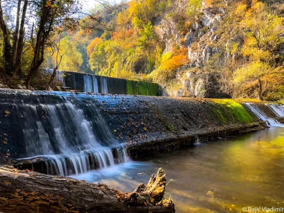 Poljoprivredno Turisticko Domacinstvo Deguric Appartement Valjevo Buitenkant foto